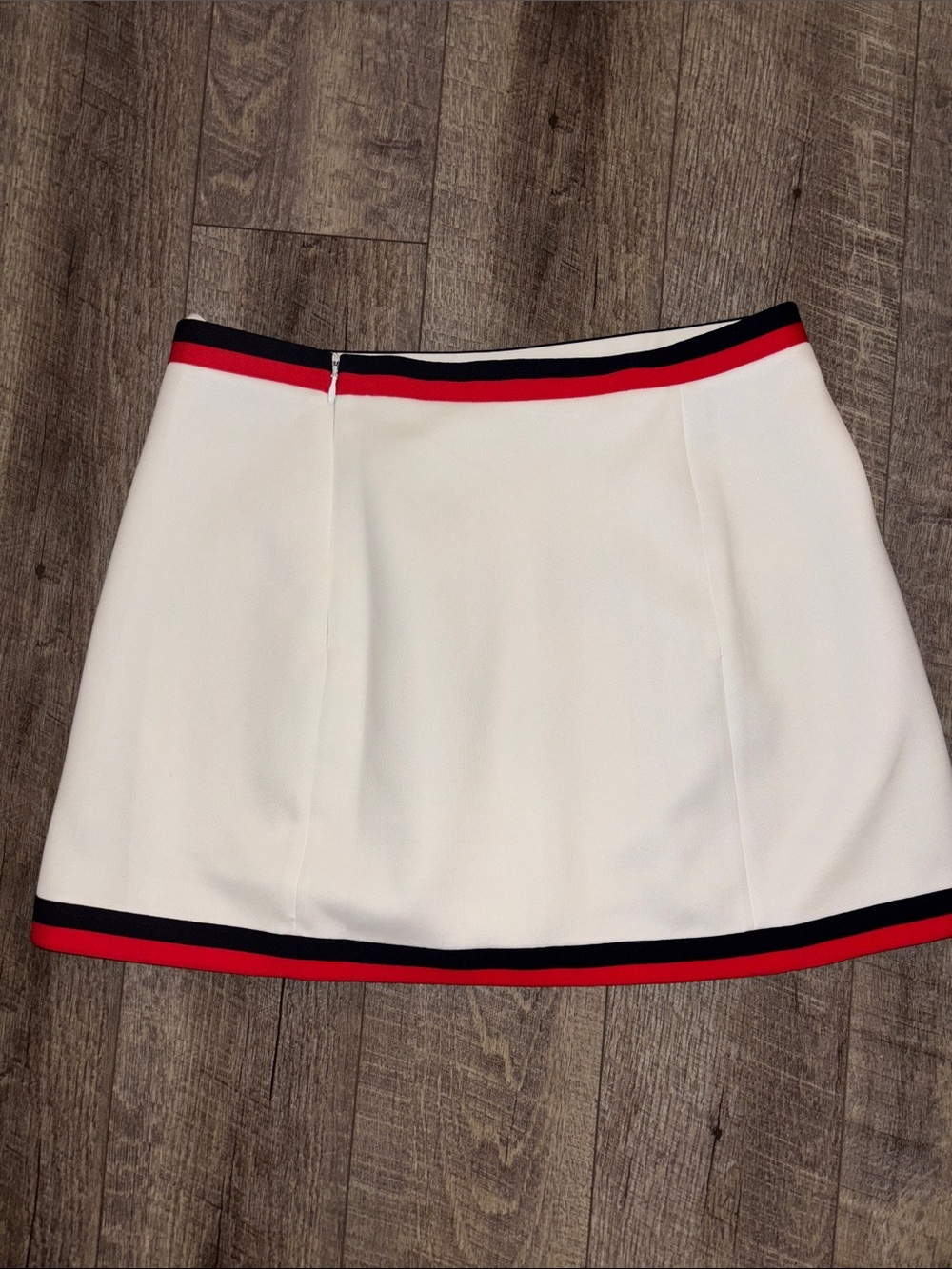 Sporty and Rich Mila Pleated Skirt NWOT - Picture 7 of 7